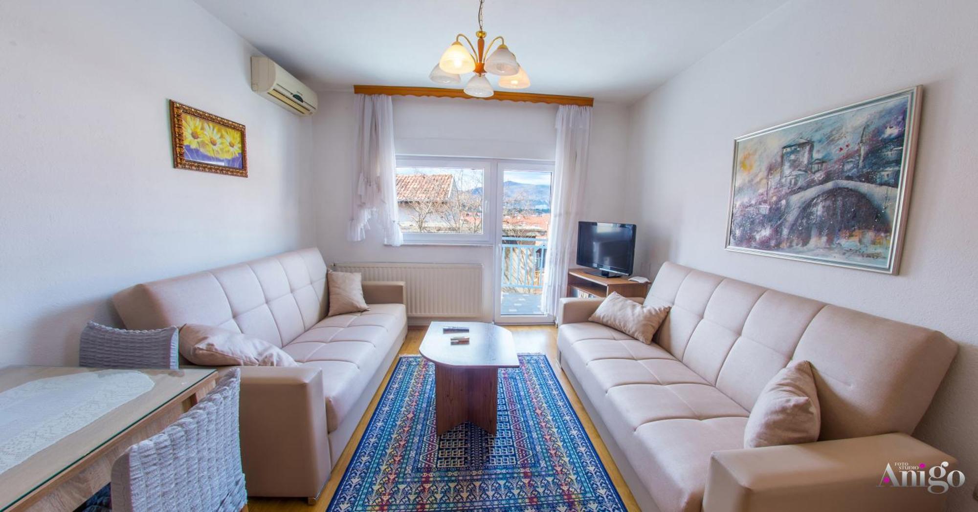 Apartment Ado Mostar Exterior foto