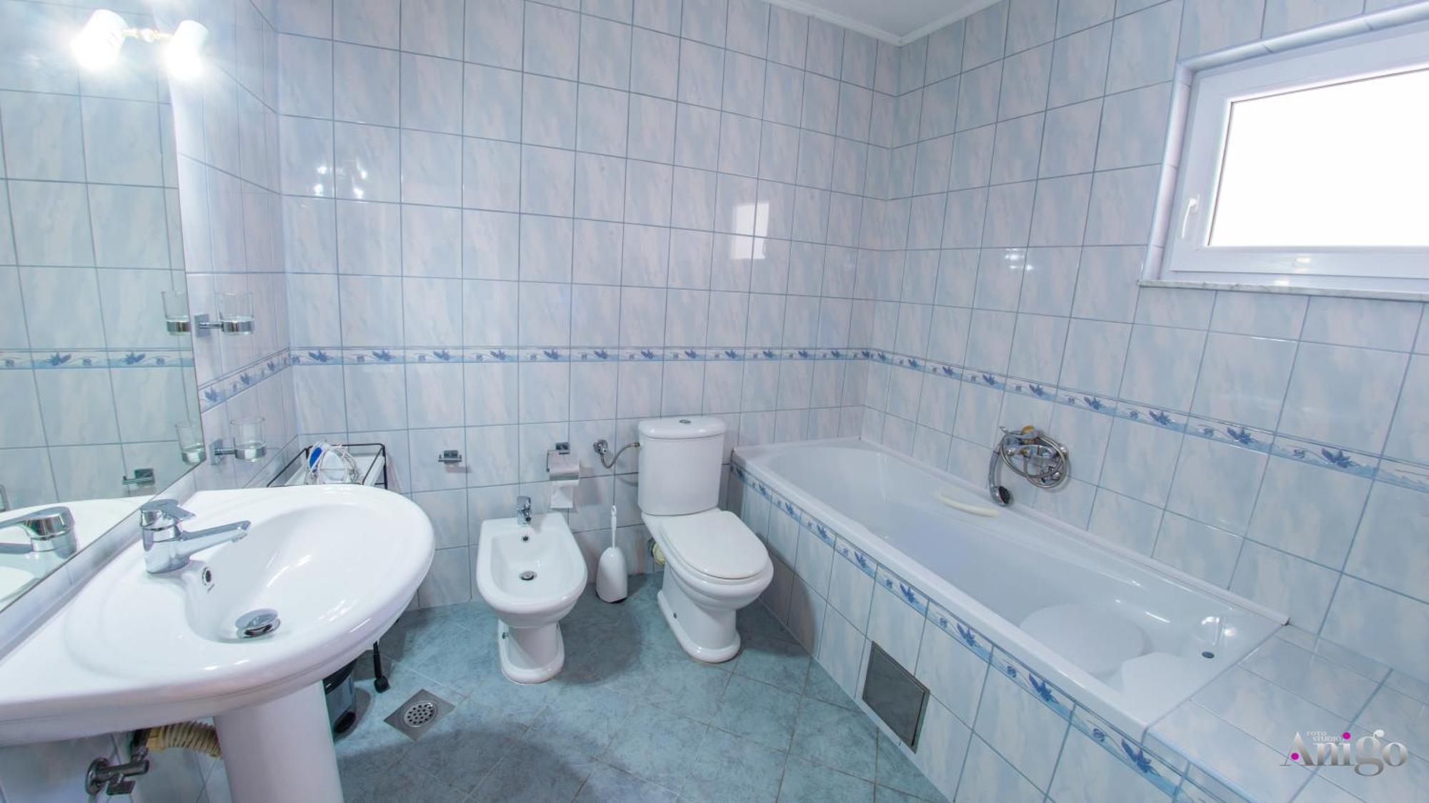 Apartment Ado Mostar Exterior foto